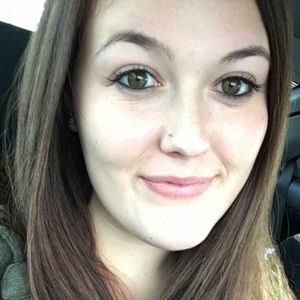 Meet your Posher, Kaitlyn